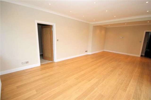  Image of 3 bedroom Bungalow for sale in Heronslea Drive Stanmore HA7 at Stanmore Middx Stanmore, HA7 4QY