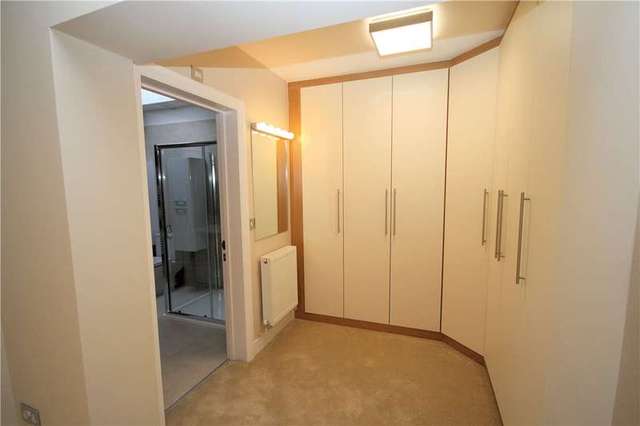  Image of 3 bedroom Bungalow for sale in Heronslea Drive Stanmore HA7 at Stanmore Middx Stanmore, HA7 4QY