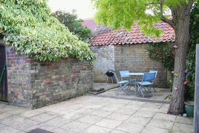  Image of 2 bedroom Detached house for sale in High Street Reepham Lincoln LN3 at High Street Reepham Lincoln, LN3 4DP
