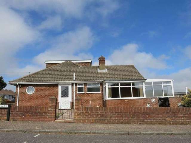  Image of 3 bedroom Detached house to rent in Hill Farm Way Southwick Brighton BN42 at Hill Farm Way Southwick Brighton, BN42 4YG