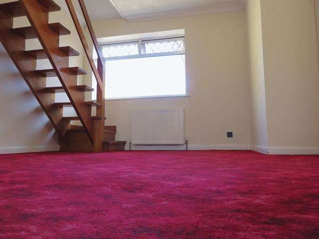  Image of 3 bedroom Detached house to rent in Hill Farm Way Southwick Brighton BN42 at Hill Farm Way Southwick Brighton, BN42 4YG