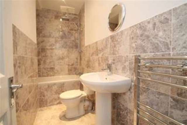  Image of 3 bedroom Detached house to rent in Holmesdale Road London SE25 at London, SE25 6PT
