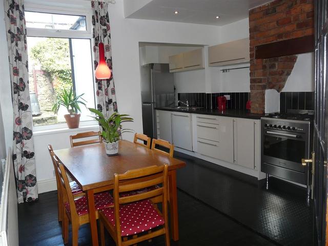  Image of 3 bedroom Terraced house to rent in Hoole Street Sheffield S6 at Walkley Sheffield Hillsborough, S6 2WR