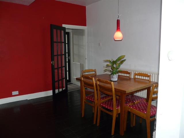  Image of 3 bedroom Terraced house to rent in Hoole Street Sheffield S6 at Walkley Sheffield Hillsborough, S6 2WR
