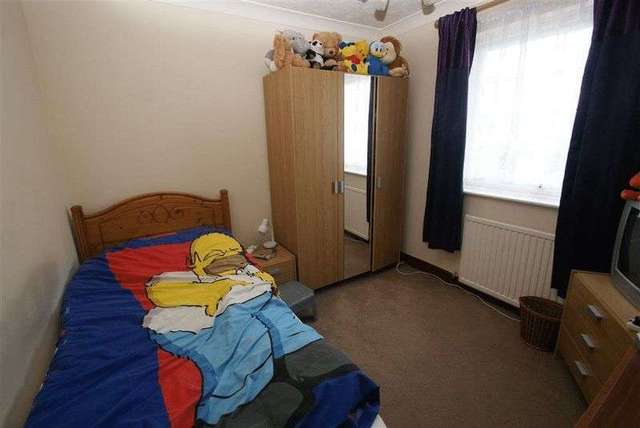  Image of 4 bedroom Terraced house for sale in Jenson Gardens Andover SP10 at Jenson Gardens  Andover, SP10 3UA