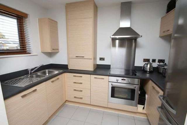  Image of 2 bedroom Flat for sale in John North Close High Wycombe HP11 at John North Close  High Wycombe, HP11 1FQ