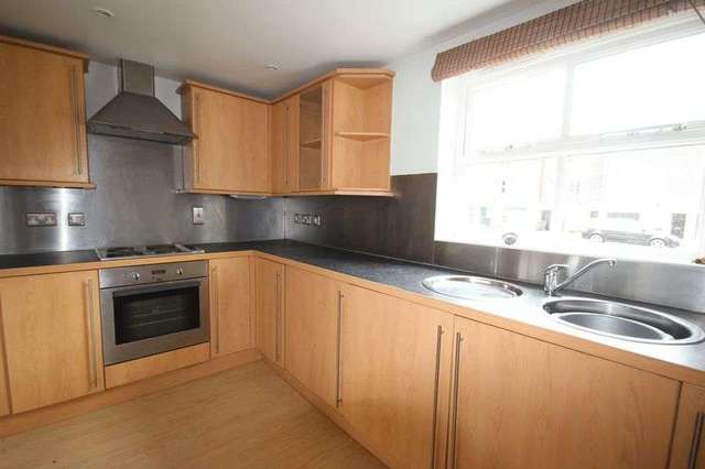  Image of 2 bedroom Flat to rent in John Repton Gardens Brentry Bristol BS10 at John Repton Gardens  Bristol, BS10 6TH