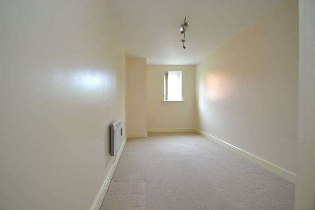  Image of 2 bedroom Flat to rent in Jubilee Road Walmer Bridge Preston PR4 at Jubilee Road Walmer Bridge Preston, PR4 5QY