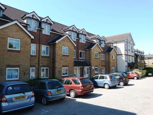  Image of 1 bedroom Retirement Property for sale in Chingford Mount Road London E4 at Chingford Mount Road  Chingford, E4 8LL