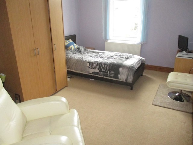  Image of 3 bedroom Terraced house for sale in Laburnum Grove Portsmouth PO2 at Laburnum Grove North End Portsmouth, PO2 0EX