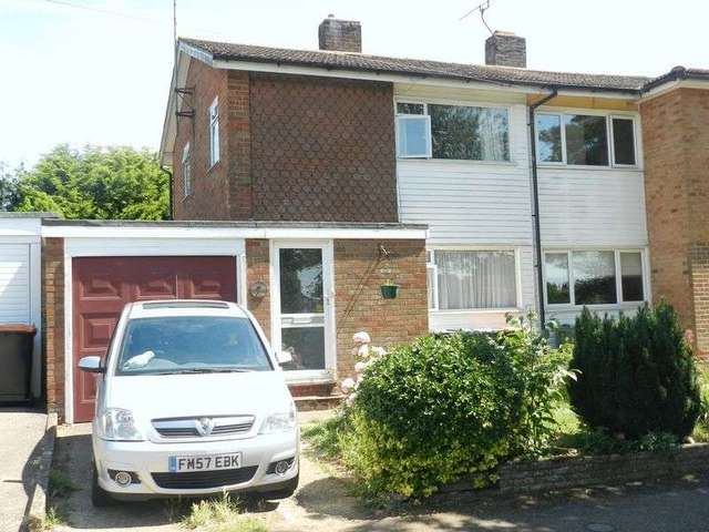  Image of 3 bedroom Semi-Detached house for sale in Lakefield Avenue Toddington Dunstable LU5 at Lakefield Avenue  Toddington, LU5 6DB
