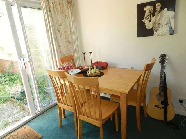  Image of 3 bedroom Semi-Detached house for sale in Lakefield Avenue Toddington Dunstable LU5 at Lakefield Avenue  Toddington, LU5 6DB