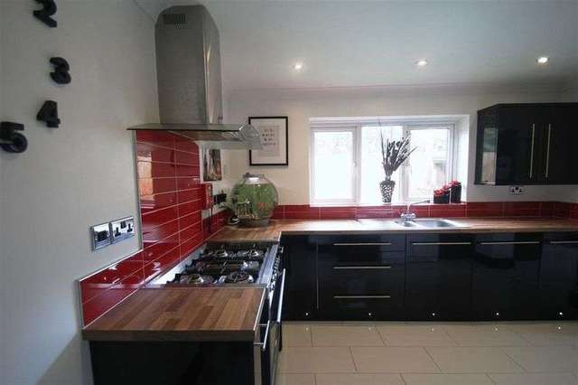  Image of 1 bedroom Detached house to rent in Elvetham Road Fleet GU51 at Elvetham Road  Fleet, GU51 4QE