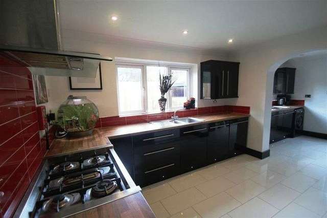  Image of 1 bedroom Detached house to rent in Elvetham Road Fleet GU51 at Elvetham Road  Fleet, GU51 4QE