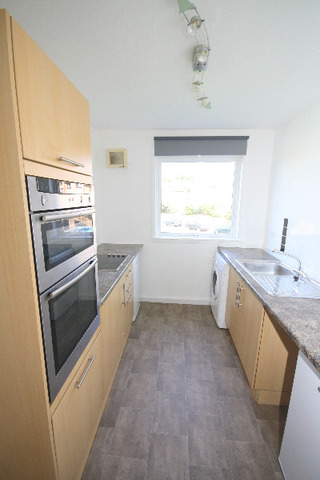  Image of 2 bedroom Flat to rent in Leith Walk Dundee DD2 at Menzieshill Dundee Dundee, DD2 4JL
