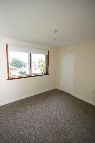  Image of 2 bedroom Flat to rent in Leith Walk Dundee DD2 at Menzieshill Dundee Dundee, DD2 4JL