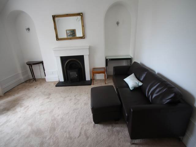  Image of 5 bedroom Flat to rent in Leslie Terrace Aberdeen AB25 at City Centre Aberdeen Aberdeen, AB25 3XD