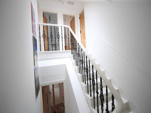  Image of 5 bedroom Flat to rent in Leslie Terrace Aberdeen AB25 at City Centre Aberdeen Aberdeen, AB25 3XD