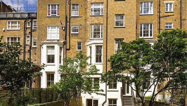  Image of 2 bedroom Flat to rent in Lexham Gardens London W8 at Lexham Gardens Array High Street Kensington, W8 6JN