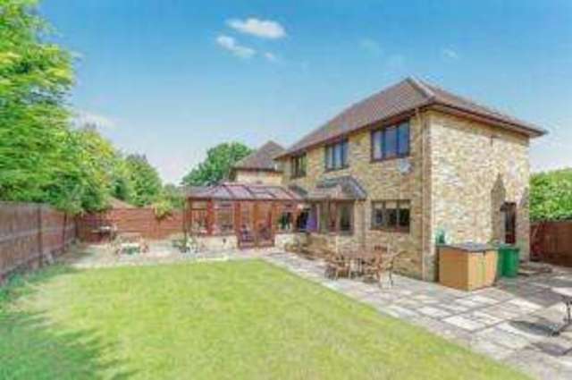  Image of 4 bedroom Detached house for sale in Blackstroud Lane West Lightwater GU18 at Lightwater Surrey Lightwater, GU18 5SP