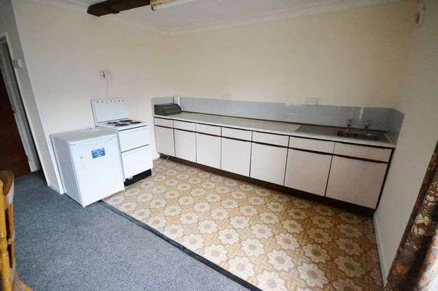  Image of 2 bedroom Flat to rent in Llanboidy Whitland SA34 at Llanboidy Whitland, SA34 0EJ