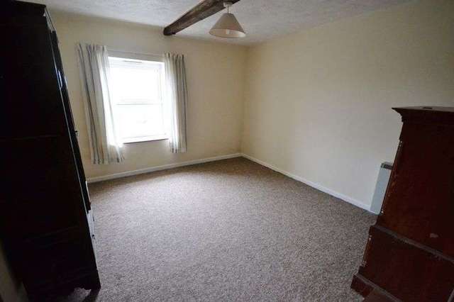  Image of 2 bedroom Flat to rent in Llanboidy Whitland SA34 at Llanboidy Whitland, SA34 0EJ