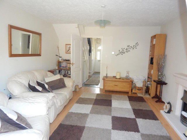  Image of 2 bedroom Detached house to rent in Londlandes Church Crookham Fleet GU52 at Church Crookham  Fleet, GU52 6ZB