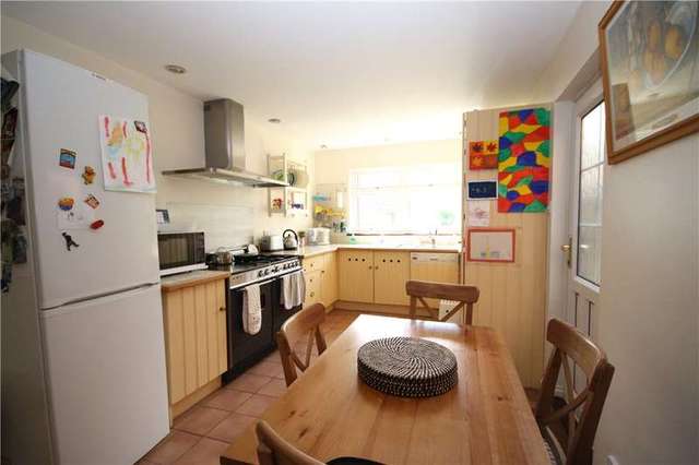  Image of 5 bedroom Detached house for sale in Lorraine Park Harrow Weald Harrow HA3 at Harrow Middx Harrow Weald, HA3 6BX