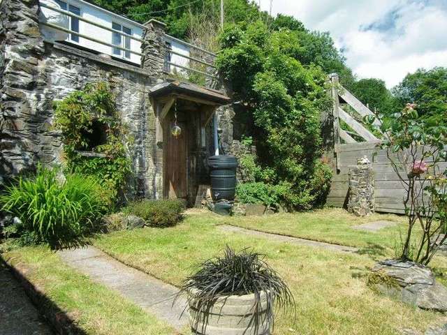  Image of 2 bedroom Detached house for sale in Lower Tamar Terrace Gunnislake PL18 at Lower Tamar Terrace  Gunnislake, PL18 9LR
