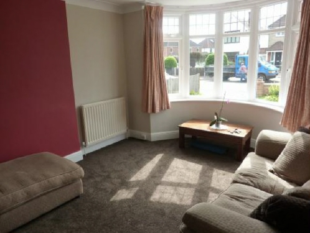  Image of 3 bedroom Detached house to rent in Luccombe Road Shirley Southampton SO15 at Upper Shirley Southampton Southampton, SO15 7RJ