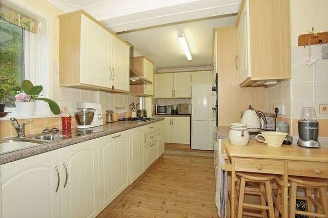  Image of 4 bedroom Detached house for sale in Luxford Lane Crowborough TN6 at Luxford Lane  Crowborough, TN6 2PE