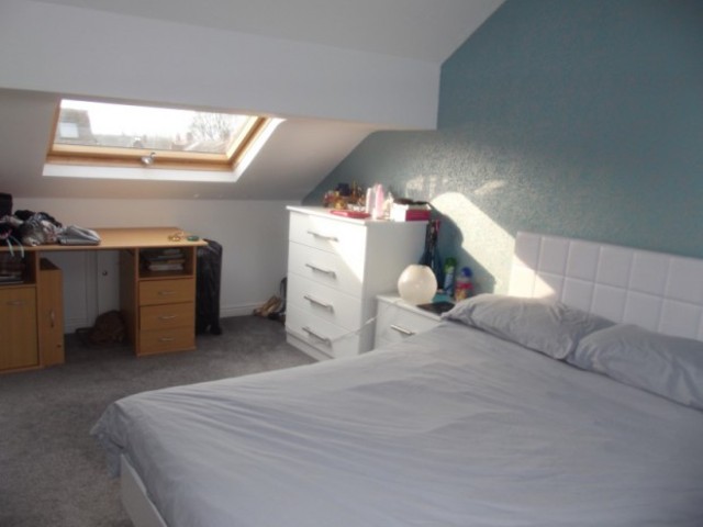  Image of 4 bedroom Semi-Detached house to rent in Manor Avenue Fulwood Preston PR2 at Manor Avenue Fulwood Preston, PR2 8DN