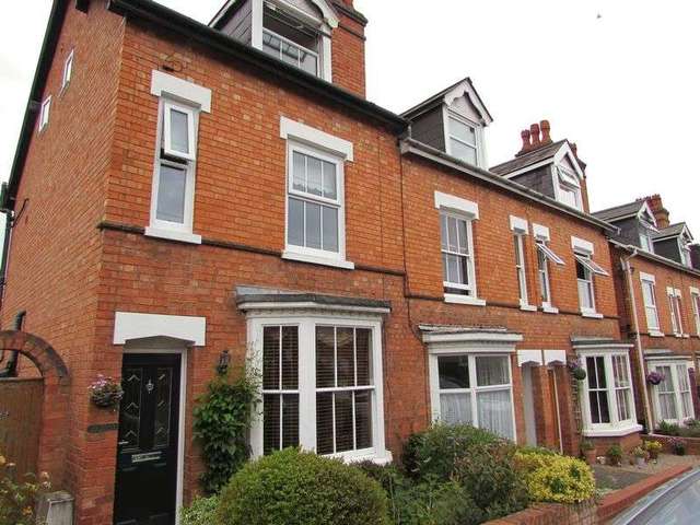  Image of 3 bedroom Detached house for sale in Manor Road Studley B80 at Manor Road  Studley, B80 7NA