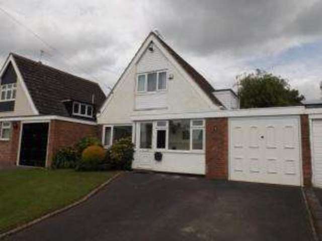  Image of 2 bedroom Bungalow for sale in Marlowe Close Crewe CW2 at Crewe Cheshire Wistaston, CW2 8BZ