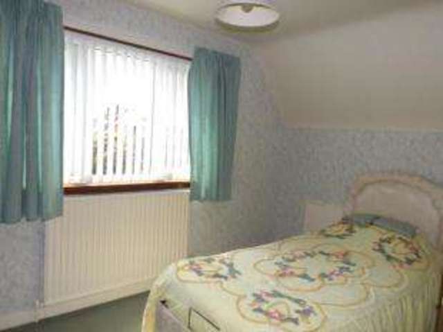  Image of 2 bedroom Bungalow for sale in Marlowe Close Crewe CW2 at Crewe Cheshire Wistaston, CW2 8BZ