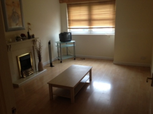  Image of 2 bedroom Flat to rent in Mary Elmslie Court King Street Aberdeen AB24 at City Centre Aberdeen Aberdeen, AB24 5BS