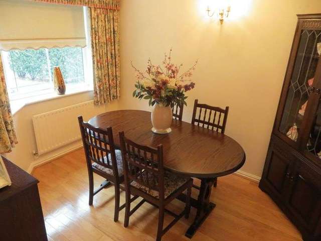  Image of 4 bedroom Property for sale in Mayfair Drive Fazeley Tamworth B78 at Mayfair Drive Fazeley Tamworth, B78 3TG