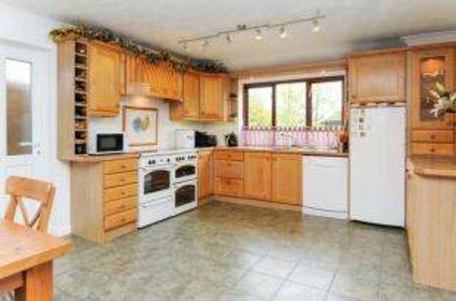 Image of 4 bedroom Bungalow for sale in Mayland Green Mayland Chelmsford CM3 at Mayland Chelmsford Mayland, CM3 6BD