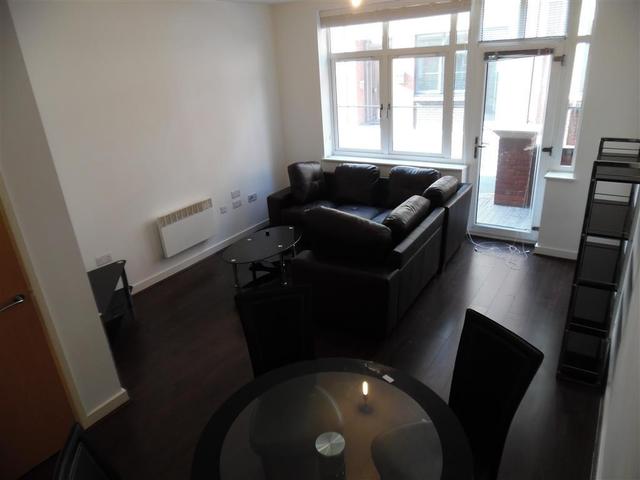  Image of 2 bedroom Apartment to rent in Mint Drive Hockley Birmingham B18 at Mint Drive Jewellery Quarter Jewellery Quarter, B18 6EA