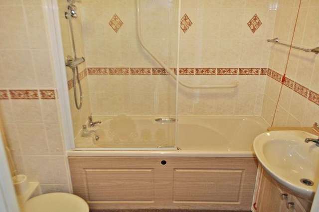  Image of 1 bedroom Retirement Property for sale in Jermyn Street Sleaford NG34 at Jermyn Street  Sleaford, NG34 7UL
