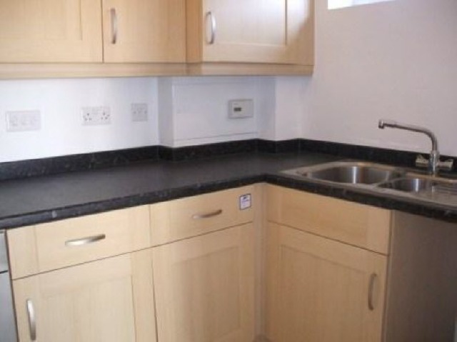  Image of 2 bedroom Flat to rent in Moorgreen Road West End Southampton SO30 at 66 Moorgreen Road West End Hampshire, SO30 3EB