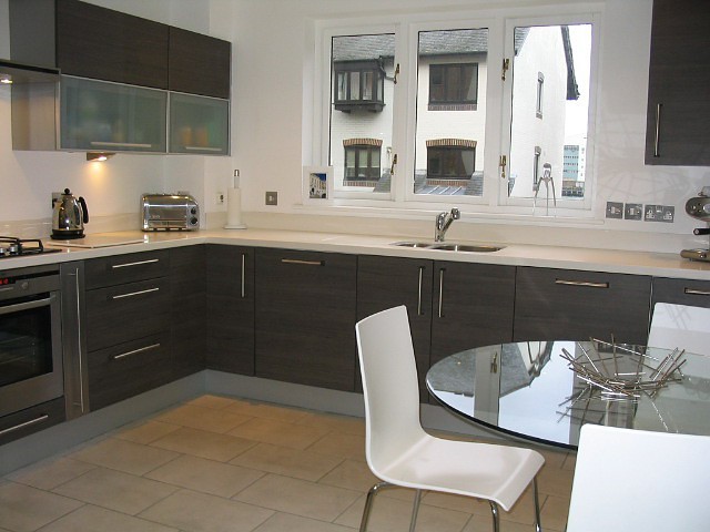  Image of 4 bedroom Detached house to rent in Channel Way Ocean Village Southampton SO14 at Ocean Village Southampton Hampshire, SO14 3GQ