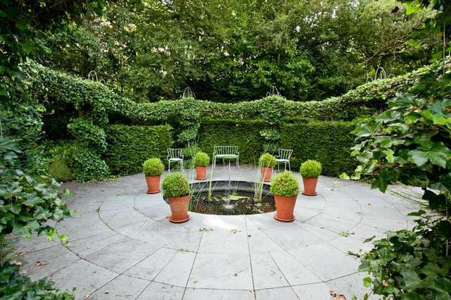  Image of 5 bedroom Detached house for sale in Nan Clarks Lane London NW7 at London  Mill Hill, NW7 4HH