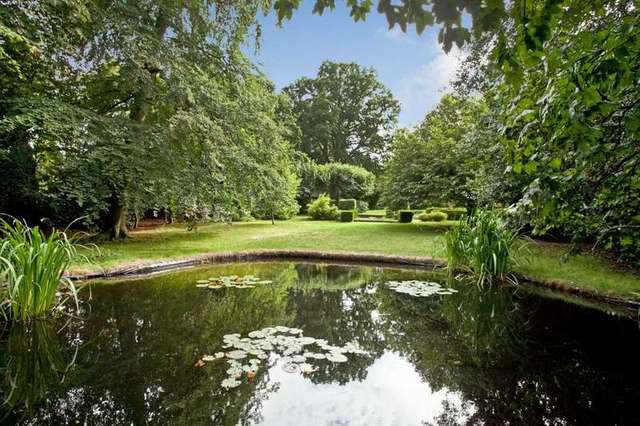  Image of 5 bedroom Detached house for sale in Nan Clarks Lane London NW7 at London  Mill Hill, NW7 4HH