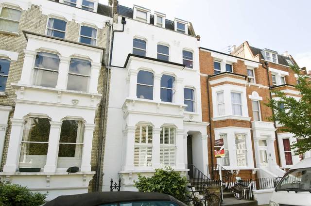  Image of 1 bedroom Ground Flat to rent in Netherwood Road London W14 at Netherwood Road  London, W14 0BQ