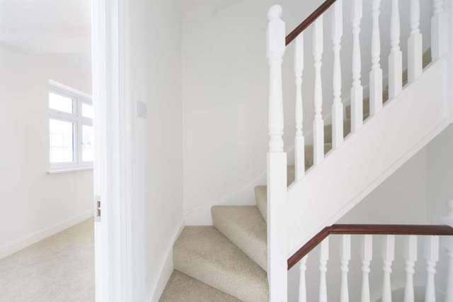  Image of 5 bedroom Detached house for sale in Netley Road Ilford IG2 at Newbury Park IG2 Ilford, IG2 7NT
