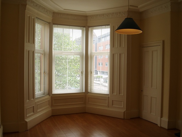  Image of 2 bedroom Flat to rent in Niddrie Square Glasgow G42 at Strathbungo Glasgow Glasgow, G42 8QE