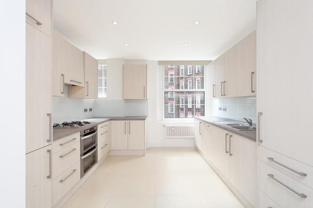  Image of 3 bedroom Flat to rent in Fitzjames Avenue London W14 at North End House  Fitzjames Avenue, W14 0RX