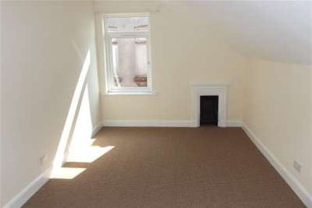  Image of 5 bedroom Property to rent in North Road West Bridgford Nottingham NG2 at Nottingham, NG2 7NG