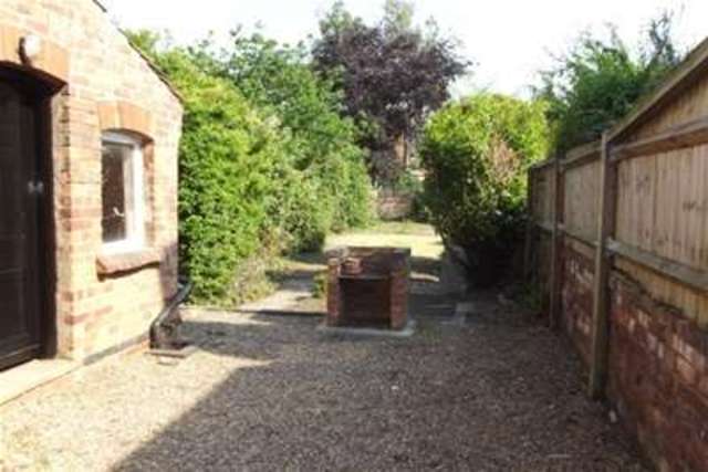  Image of 5 bedroom Property to rent in North Road West Bridgford Nottingham NG2 at Nottingham, NG2 7NG